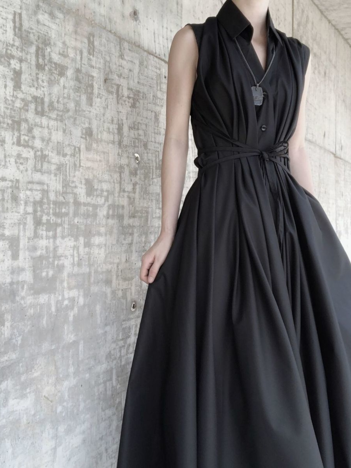 Korean Style A Line Shirt Dress - ダークスタイルイレギュラーウルトラロングシャツワンピースエレガントな雰囲気ハイウエストAラインスカート韓国版通勤スタイルワンピース