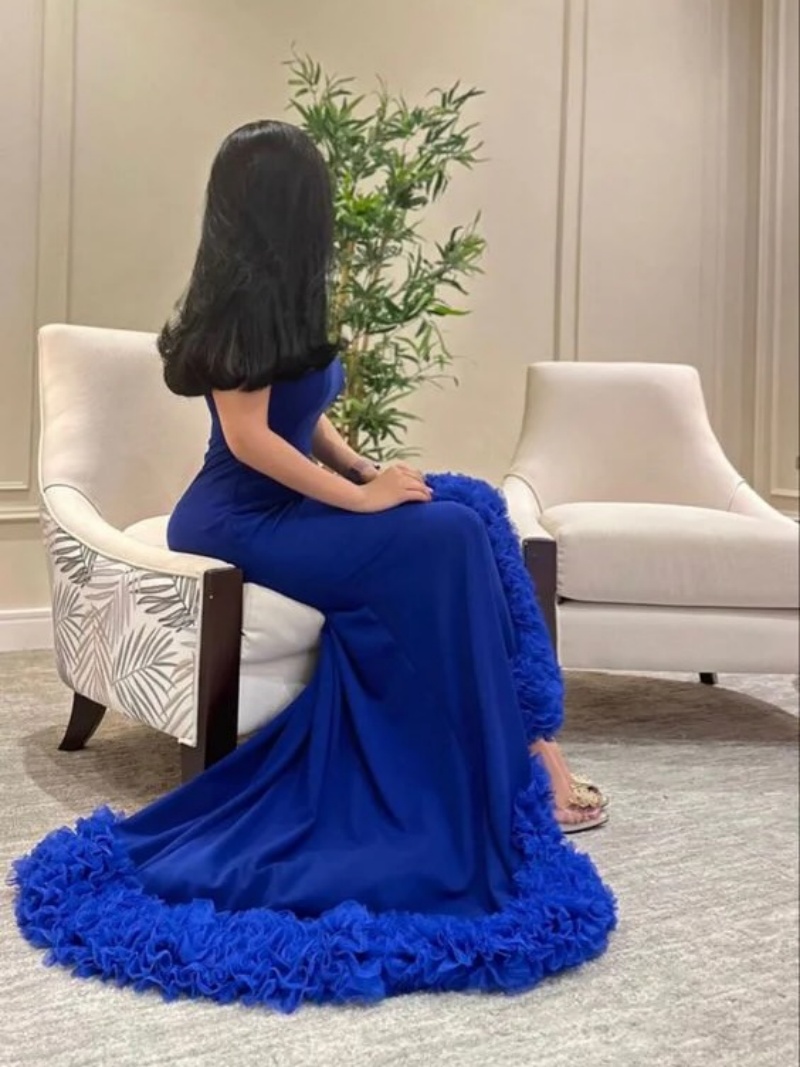 カスタマイズされた豪華でエレガントなイブニングドレス サテン - Elegant Satin Evening Gown Split のレビューと価格