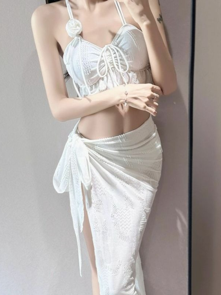 レディース花柄ツーピース水着ファッションカットアウトパッド入 - Tops のレビューと価格