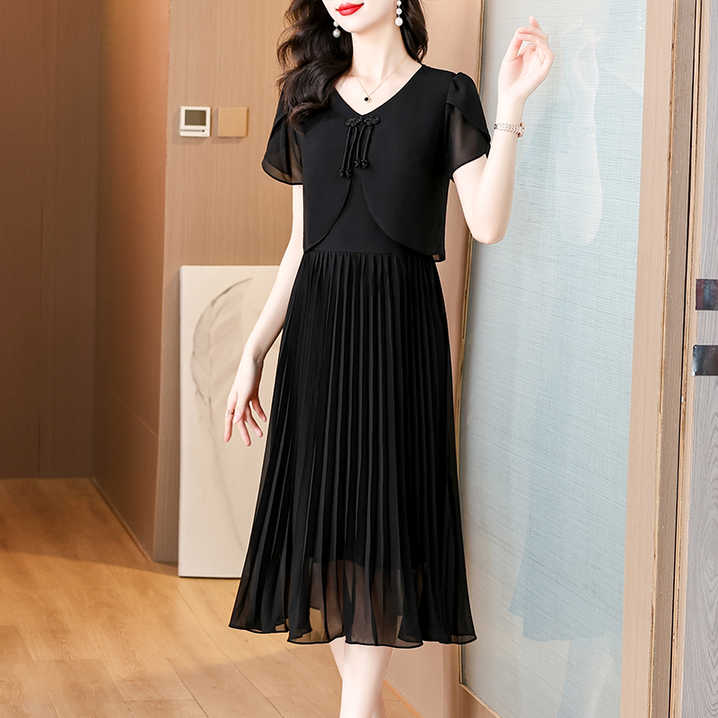 2025 夏固体シフォンカジュアルミディプリーツドレス韓国ヴ - French Vintage Floral Midi Dress のレビューと価格